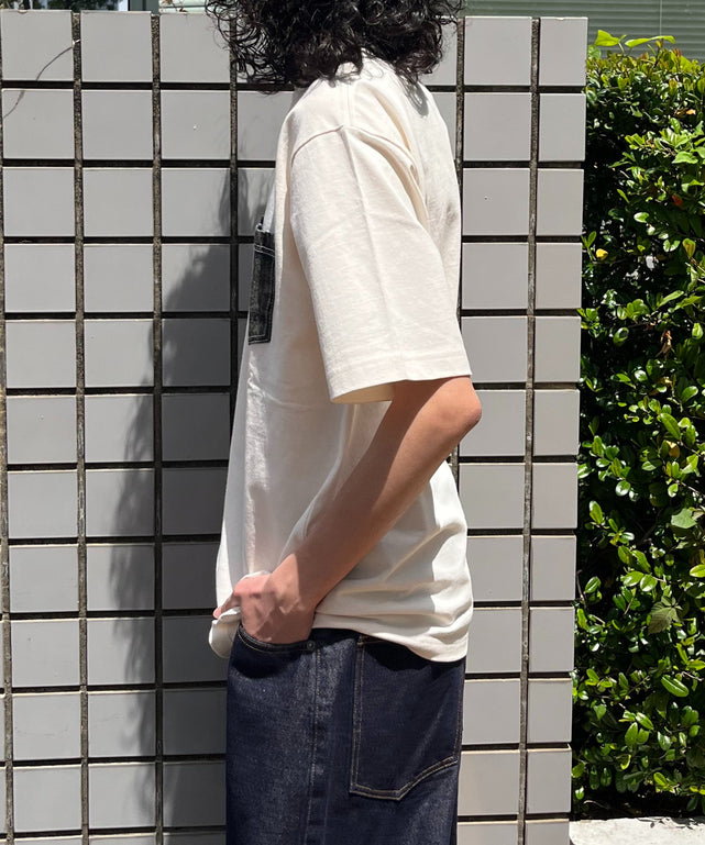 ホワイト モデル:175cm Lサイズ着用