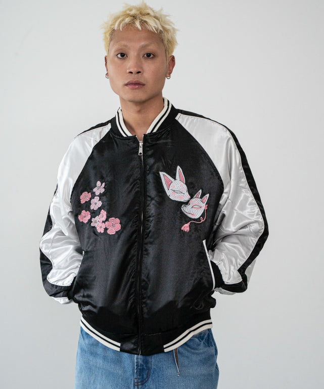 花魁狐面スカジャン/ブラックソノタモデル：178cm L着用