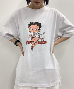 VISION BETTY T