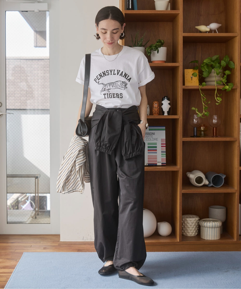 カレッジロゴプリントTee