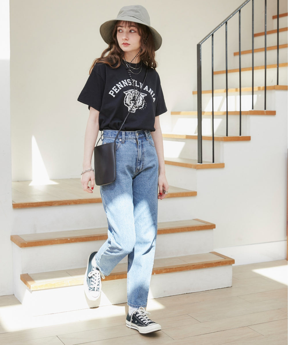 カレッジロゴプリントTee