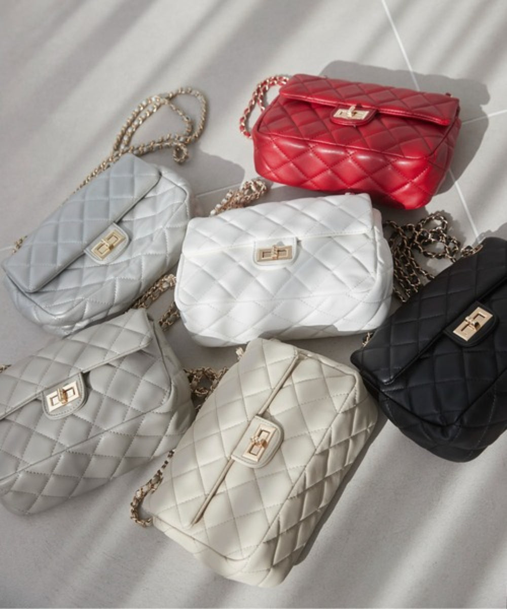キルティングショルダーBAG