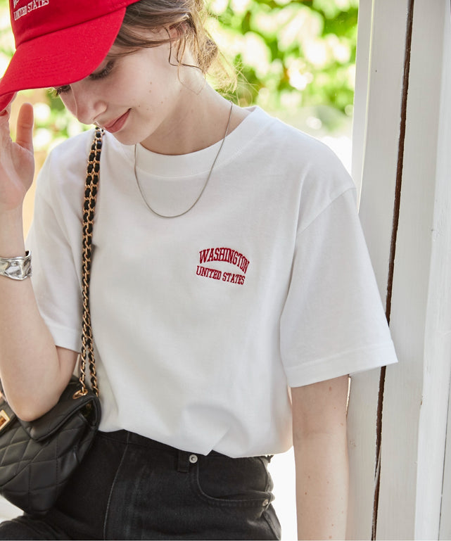 ワンポイント刺繍ロゴTシャツ