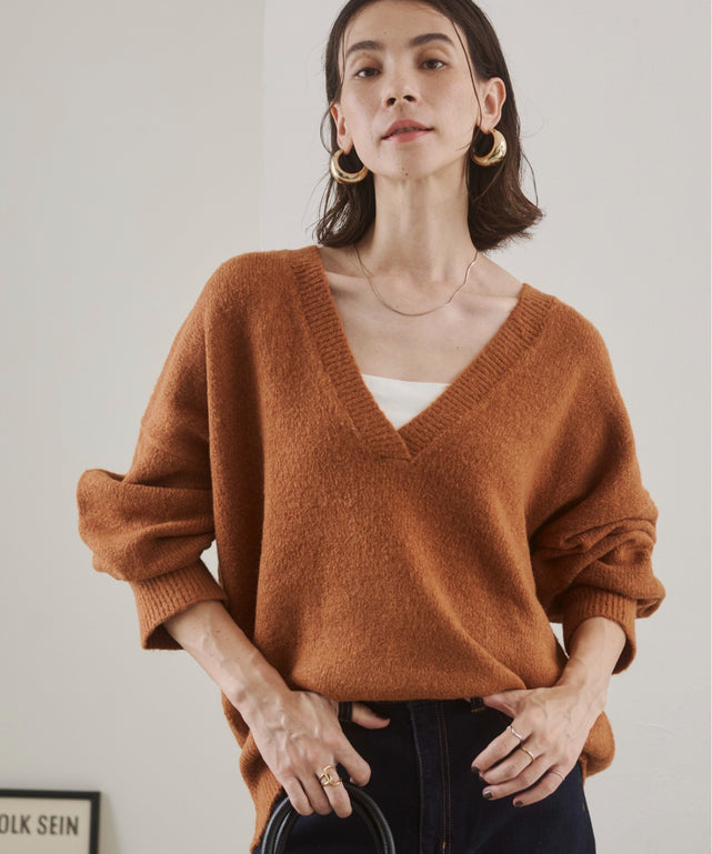 オーバーサイズVネックニットプルオーバー