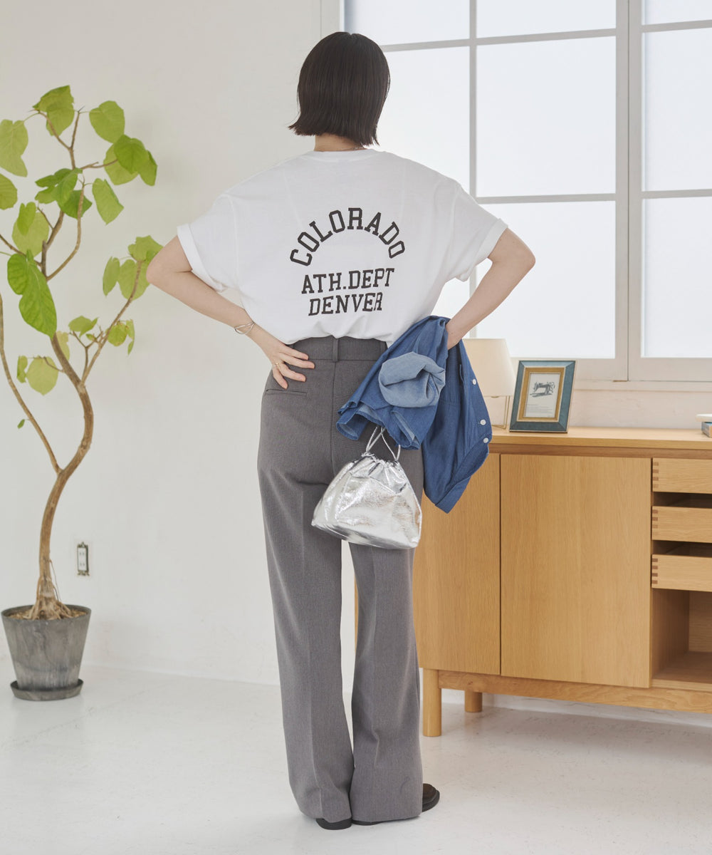 タックストレートスラックス