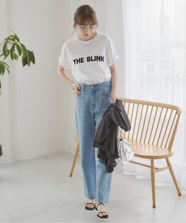ストレートデニムパンツ