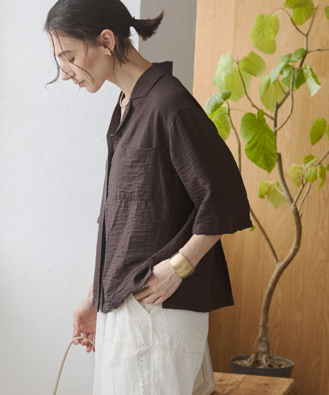 接触冷感開襟シャツ/model:168cm 着用サイズ:F