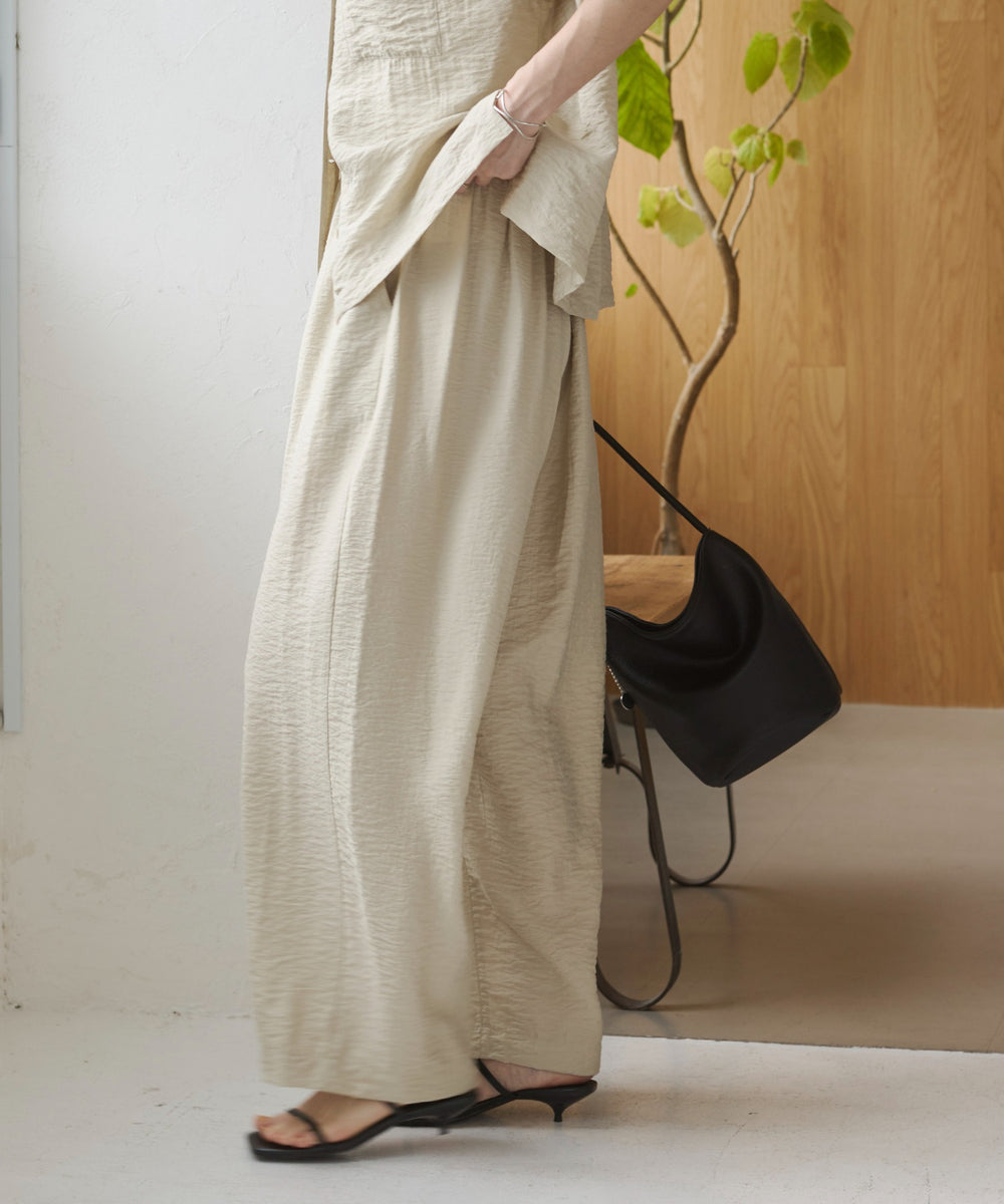 model:168cm　ホワイトアイボリー