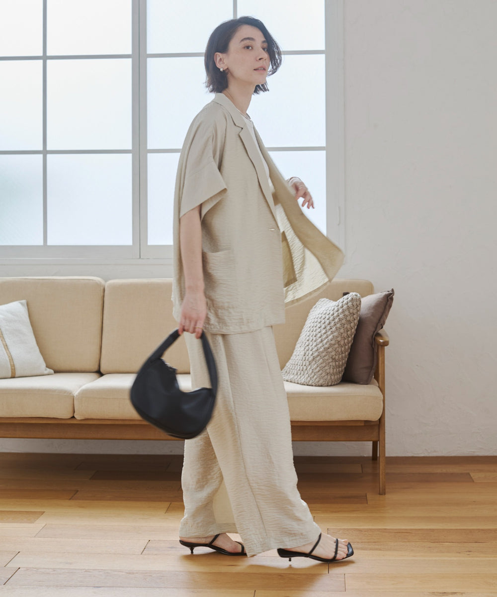 model:168cm　ホワイトアイボリー