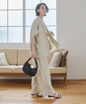 model:168cm　ホワイトアイボリー