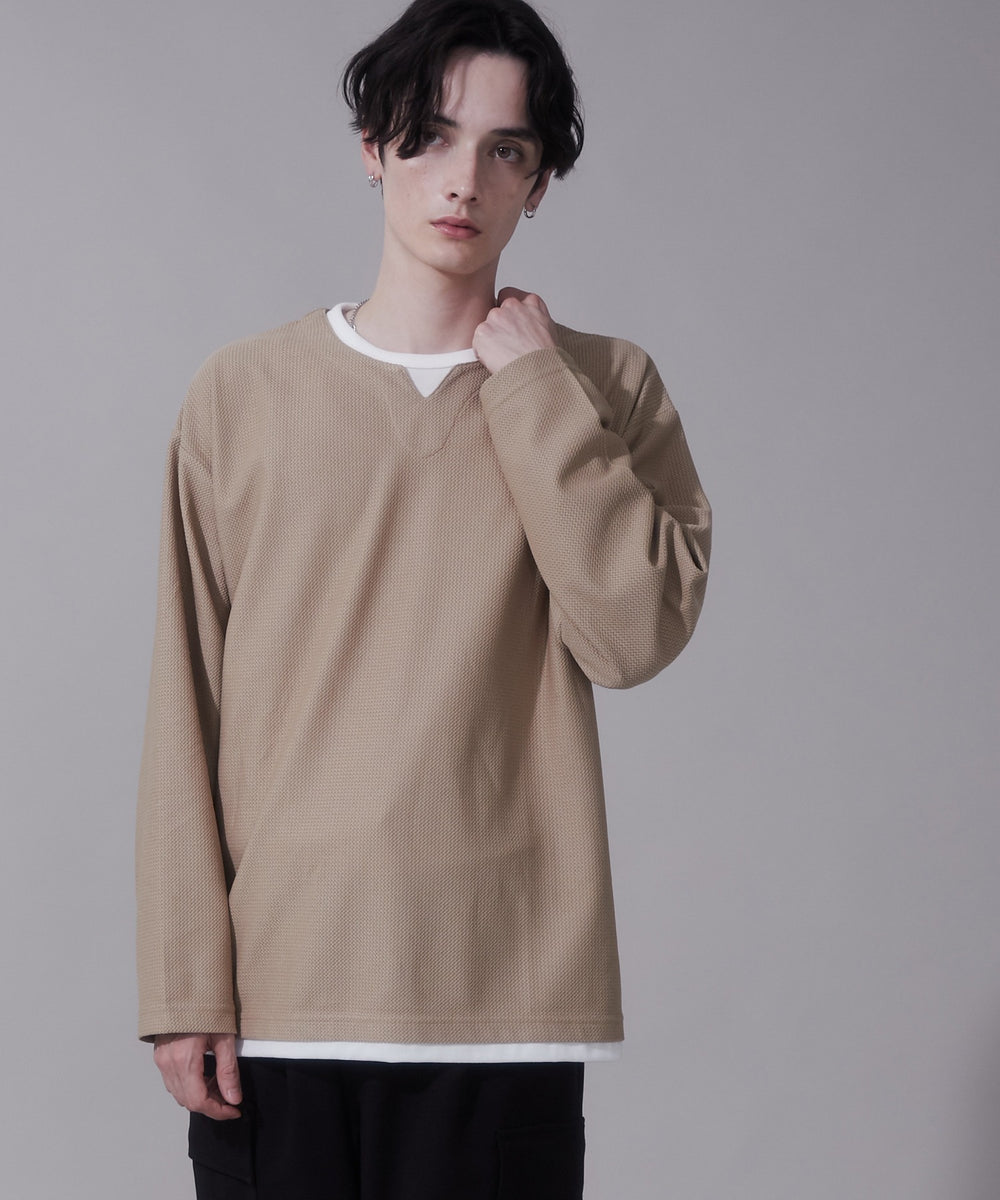ベージュ　モデル180cm　L着用