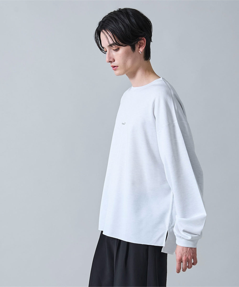 オフホワイト　モデル：180㎝　L着用