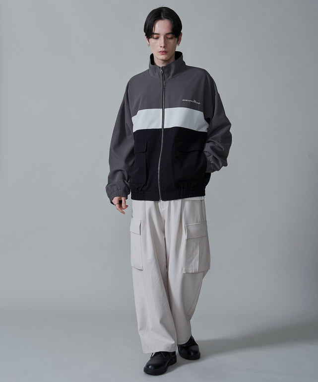 Dグレー　モデル：180㎝　L着用