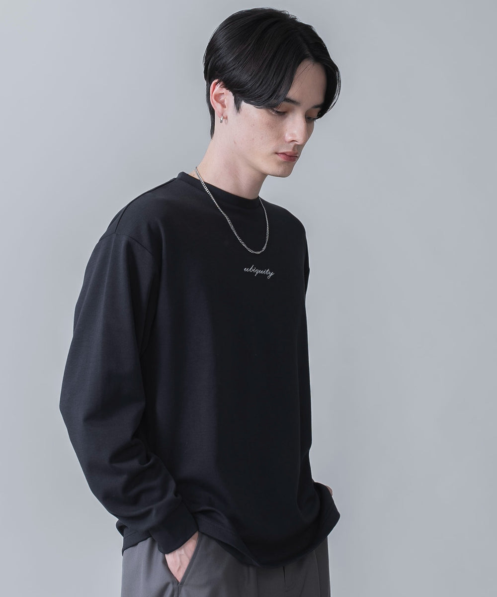 ブラック モデル：180cm L着用
