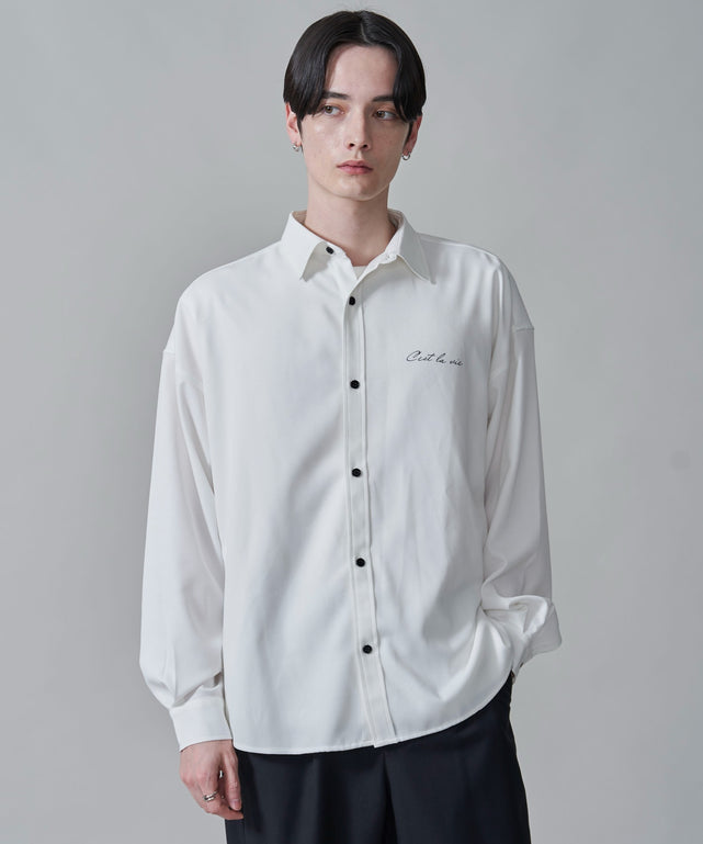 アムンゼンワンポイントBIGシャツ（LS）/ホワイト　モデル：180㎝　L着用
