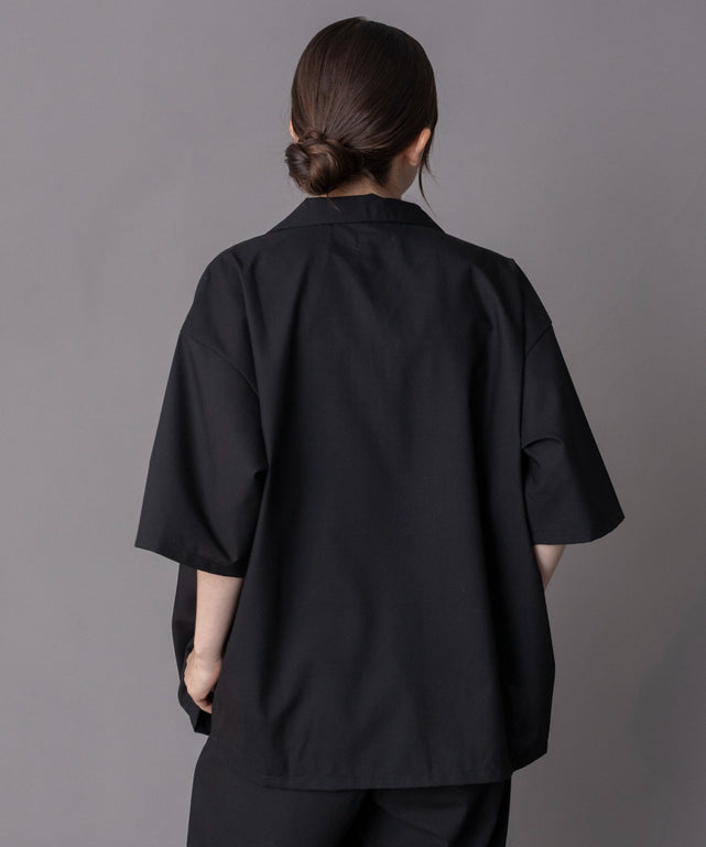 ブラック モデル：162cm M着用
