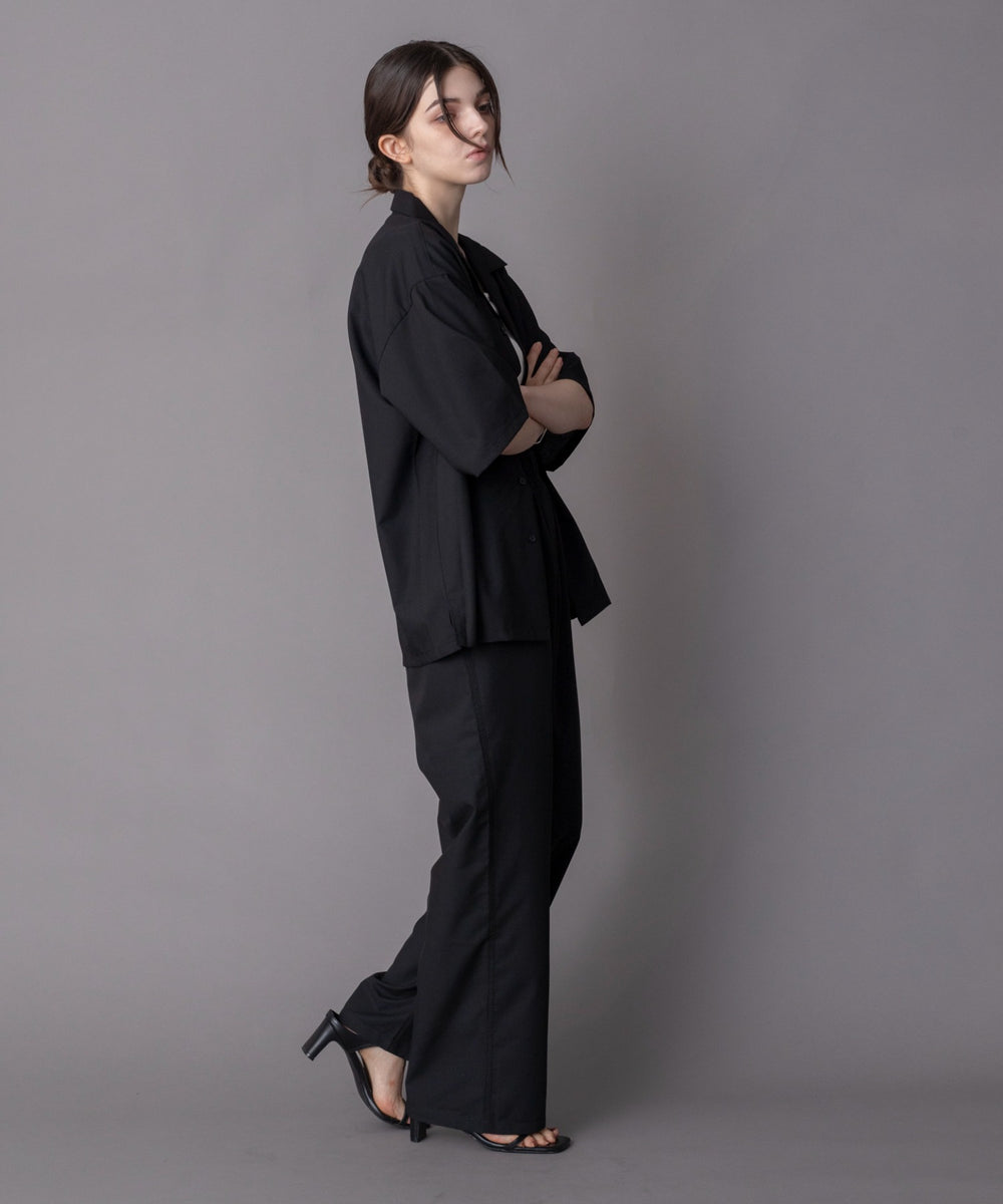 ブラック モデル：162cm M着用