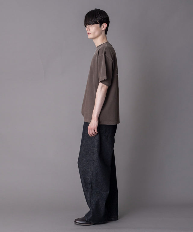 ブラウンソノタ モデル：180cm L着用