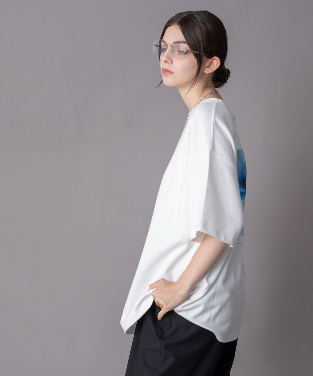 ホワイト モデル：162cm L着用