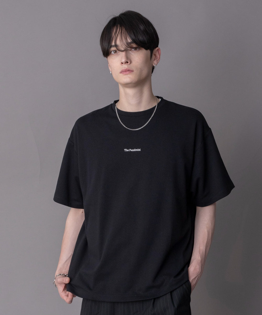 ブラック モデル：180cm L着用
