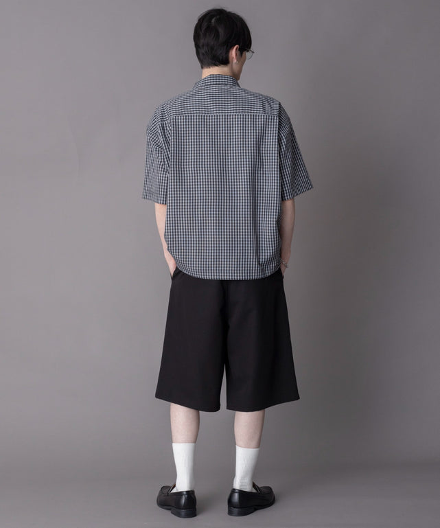 ブラックチェック1 モデル：180cm L着用