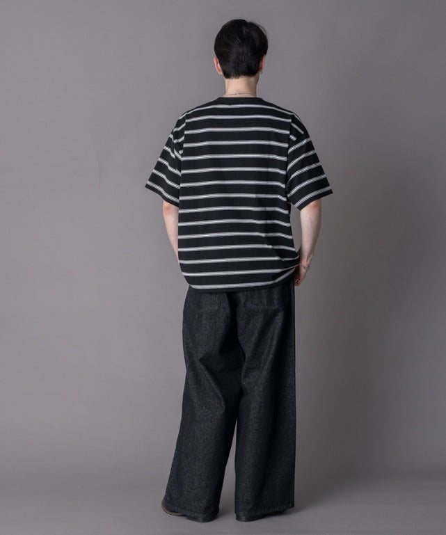 ブラック モデル：180cm L着用