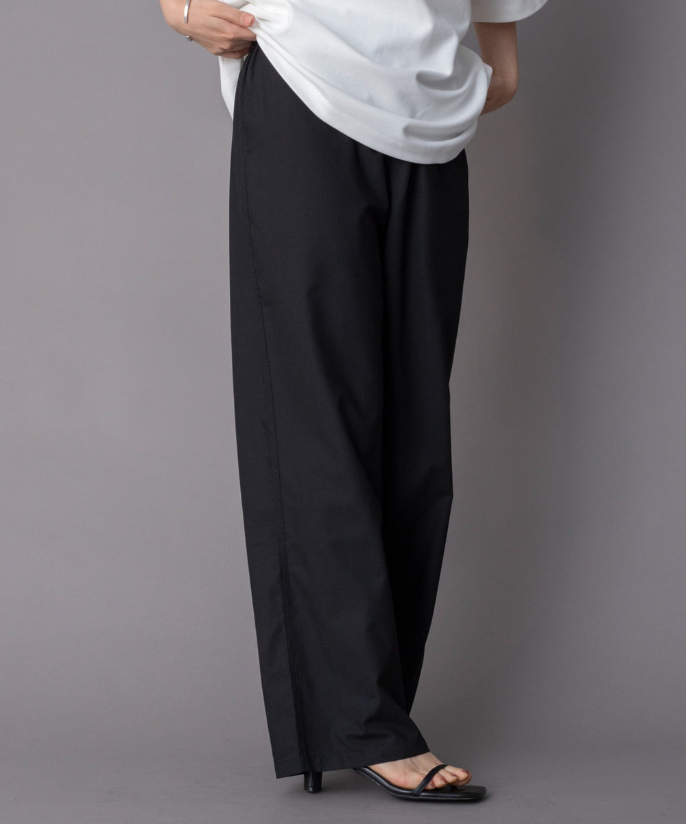 ブラック モデル：162cm M着用