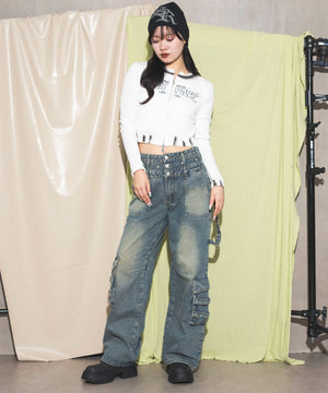 ホワイト 　モデル:168cm F着用