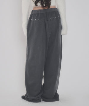 チャコール モデル：163cm F着用