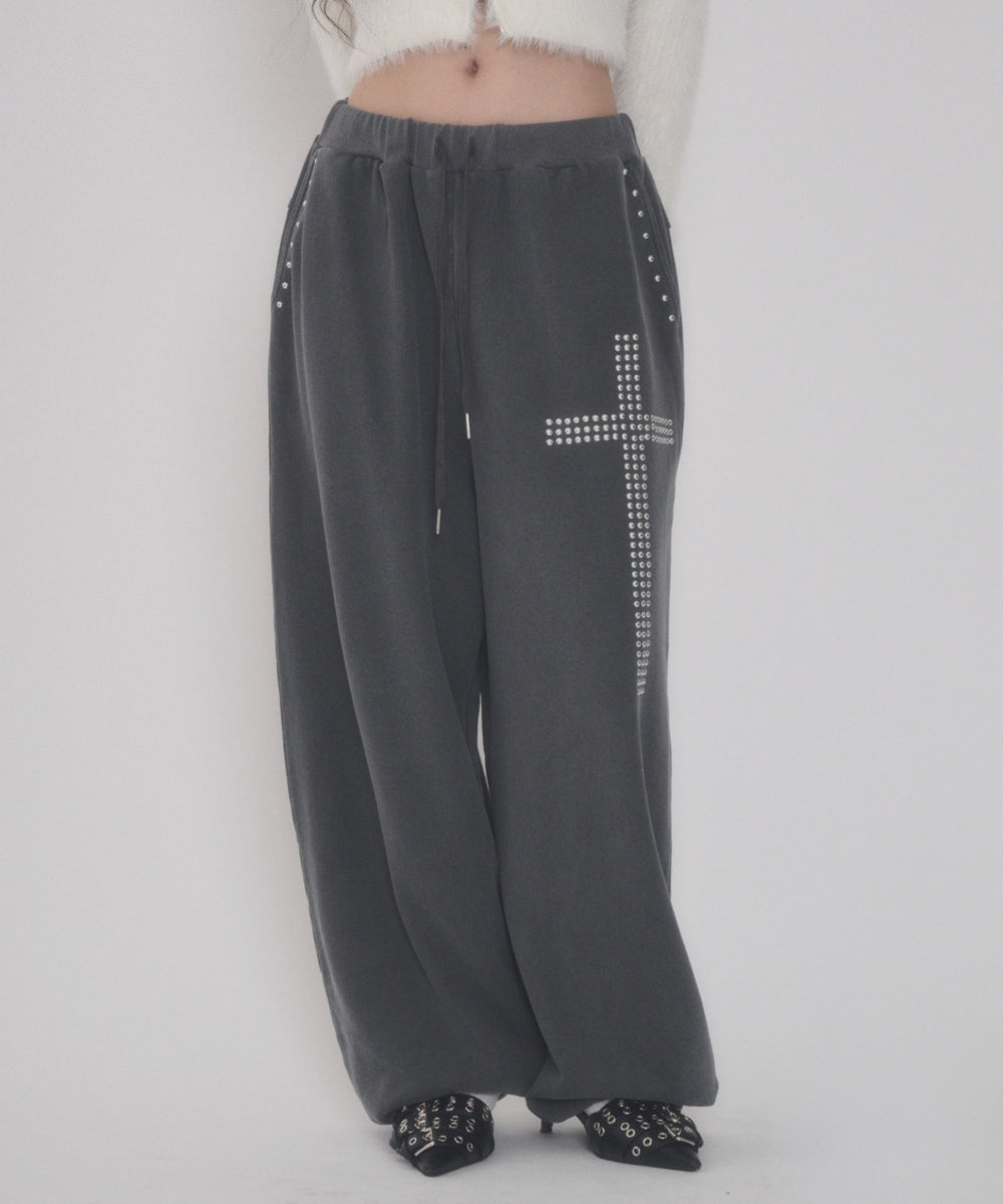 チャコール モデル：163cm F着用