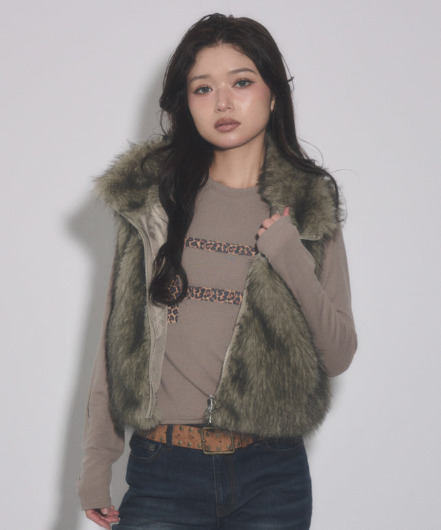 ベージュ モデル：163cm F着用