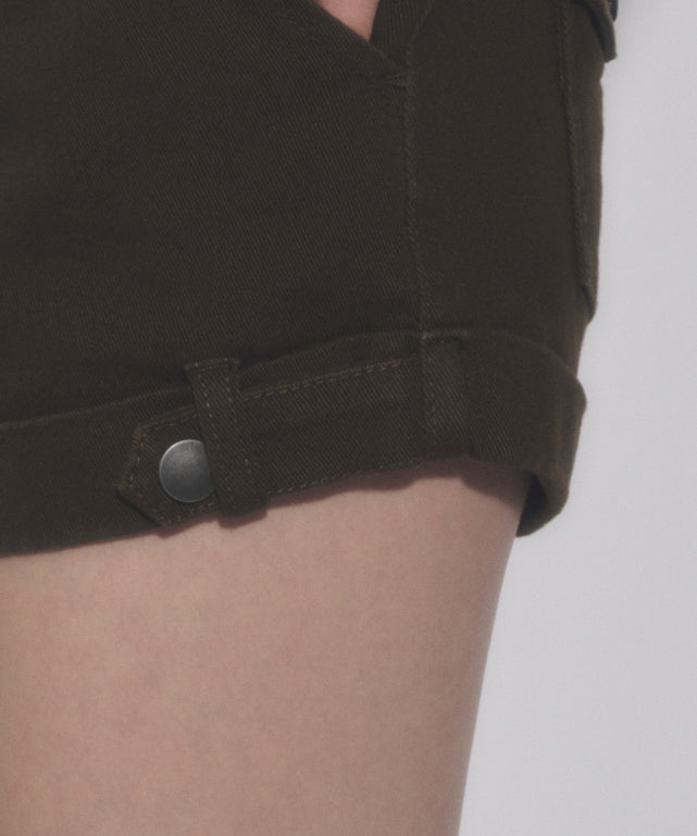 ロールアップマイクロショートパンツ