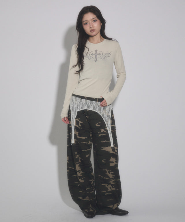 ベージュ モデル：163cm F着用