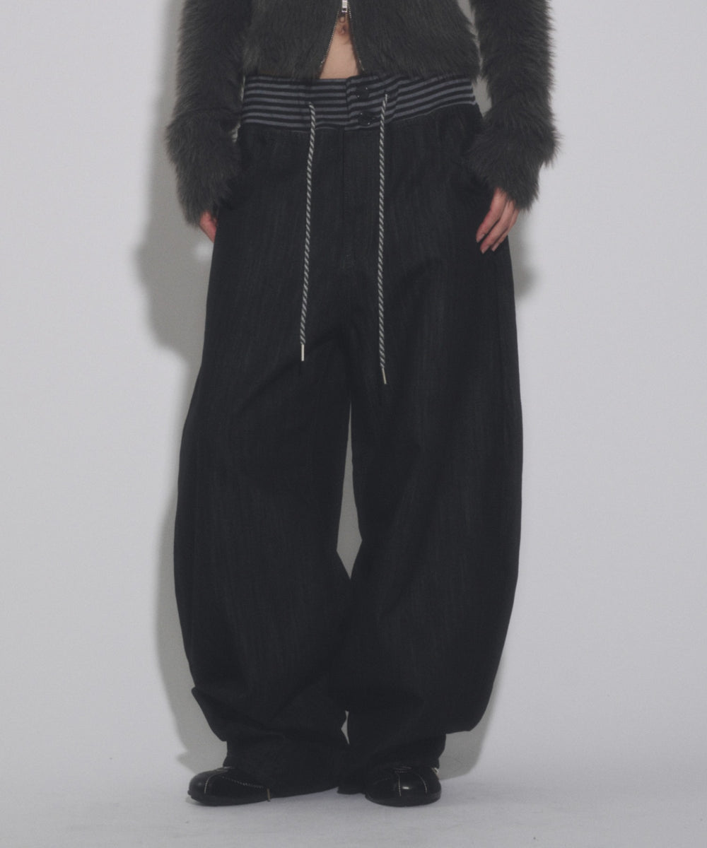 ブラック モデル：163cm S着用