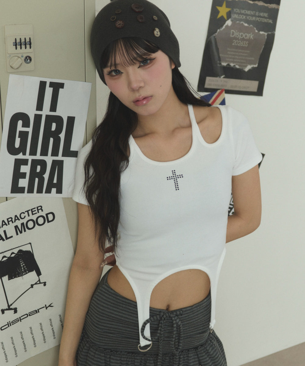 ホワイト モデル：160cm F着用