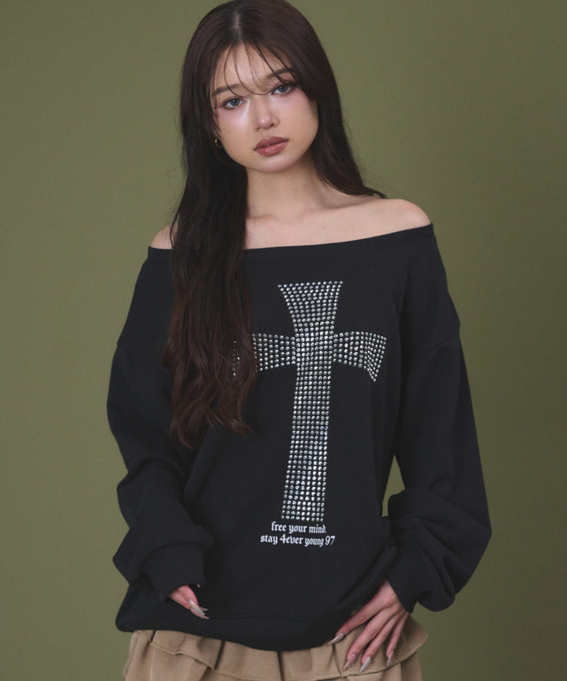 スタッズクロスオフショルスウェット/ブラック モデル：163cm F着用