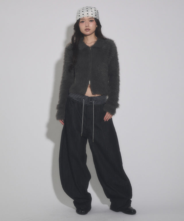 チャコール モデル：163cm F着用