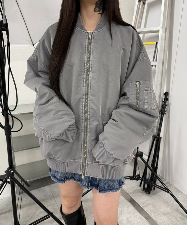 グレー モデル：160㎝ L着用