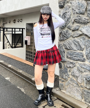 ホワイト モデル：160㎝ FREE着用