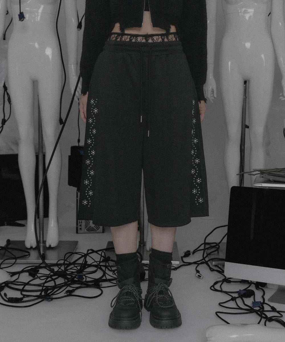 ブラック モデル：168㎝ F着用