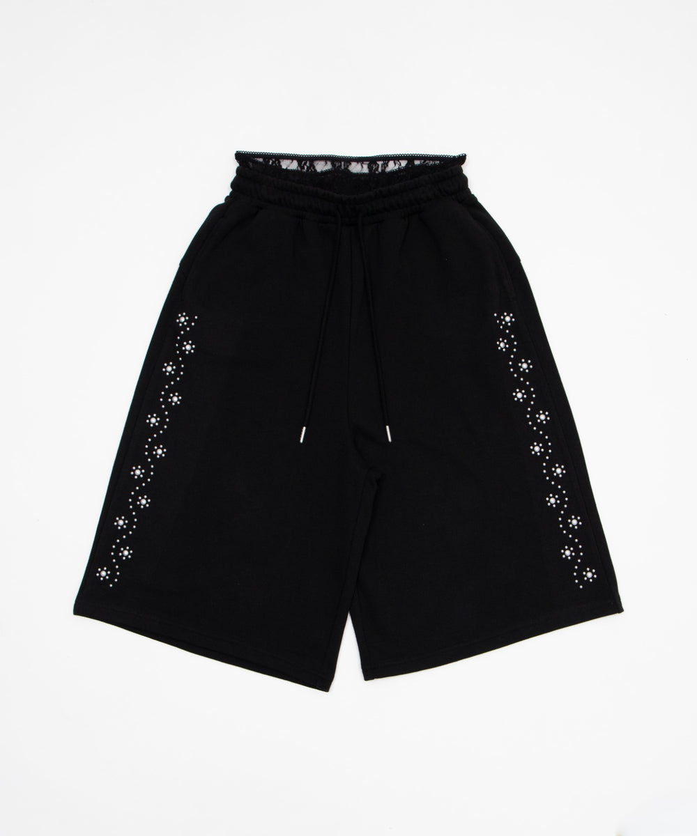 ブラック