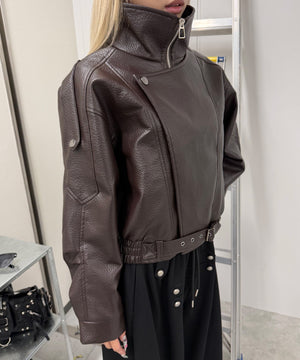 ブラウン モデル:160cm F着用