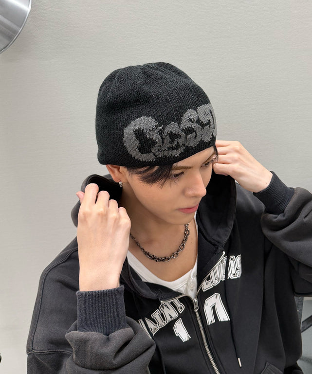 ブラック