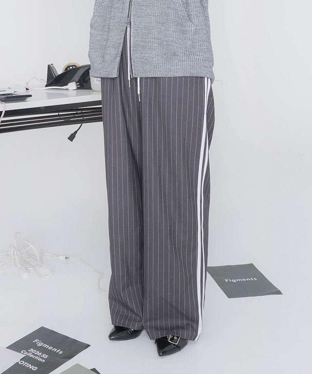 グレー モデル:168cm F着用