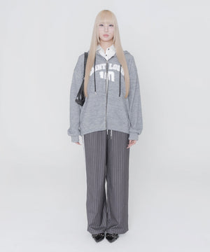 グレー モデル:168cm F着用