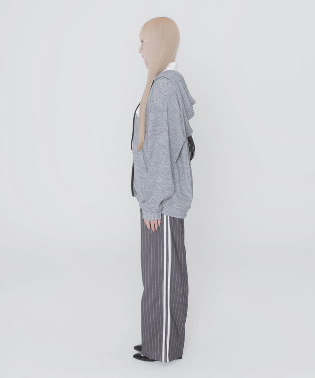 グレー モデル:168cm