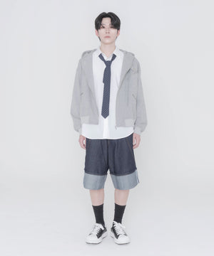 デニムインディゴ モデル:178cm L着用