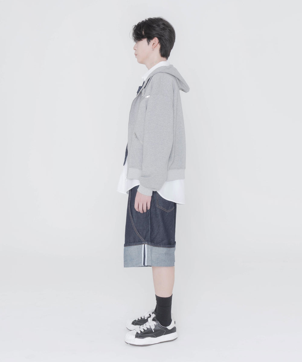 デニムインディゴ モデル:178cm L着用