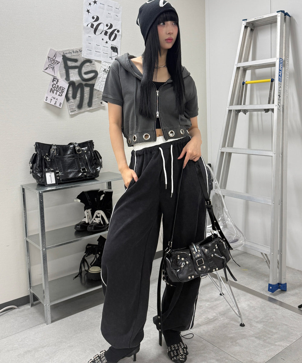 チャコール モデル:168cm F着用