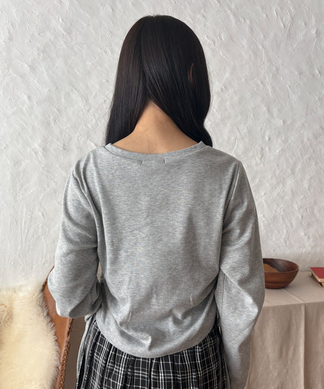 グレー モデル：155cm F着用